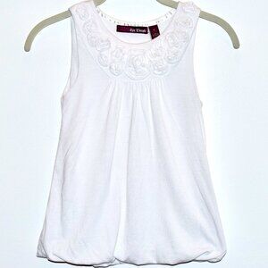 Epic Threads Sleeveless White Top with Flowers - Small